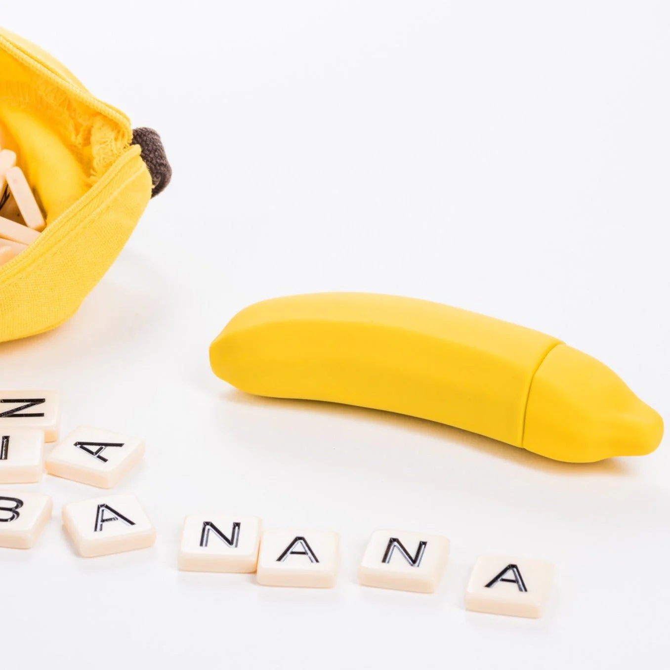 Banana Emojibator Bullet Vibrator - Image 4