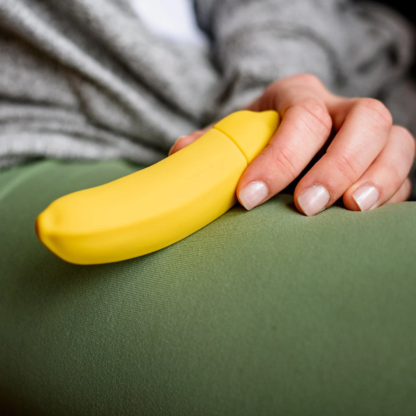 Banana Emojibator Bullet Vibrator - Image 6