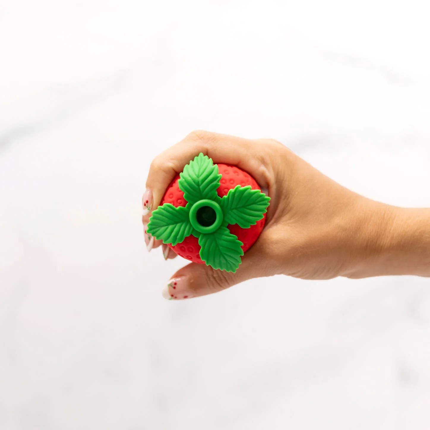 Strawberry Emojibator Suction Vibrator - Image 6
